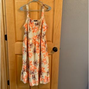 (K229) EUC Shein Curve Sz 1XL Soft Silky Dress Orange, Tan, Brown, White Flowers